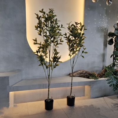 گیاهان ساختگی پلاستیکی شبیه به زندگی گل های مصنوعی برای پوشش سبز داخلی
