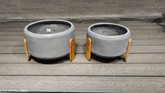 کاشتگر فیبرکلی حکاکی دستی در طراحی حکاکی مدرن برای گیاهان